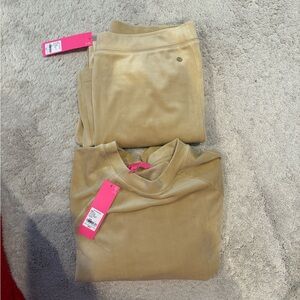 Women’s clothes 👚😊